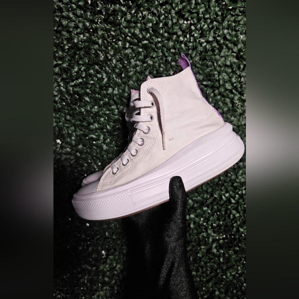 Converse Women's High-Top Sneakers - Cream and Purple - Picture 5 of 10